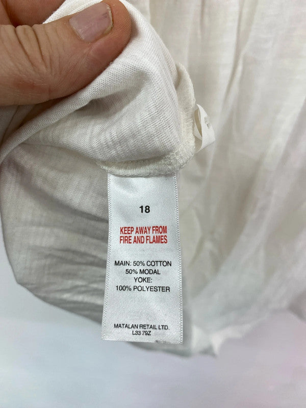 Gorgeous Falmer heritage broderie top cream 18 IM001