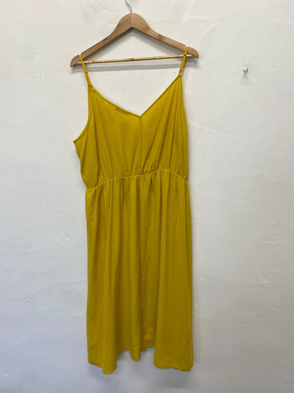 Stunning George yellow side buckle slip dress v neck UK 24 NC001