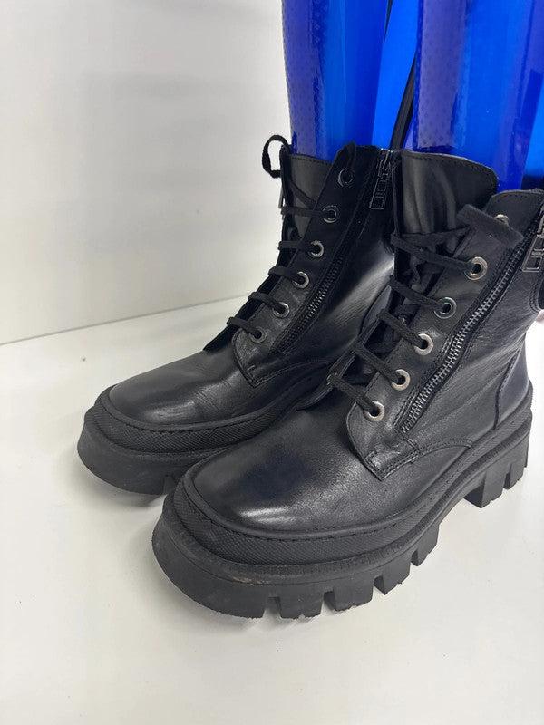 Fabulous Carvela leather stomper boots faux fur trim UK6 SD002