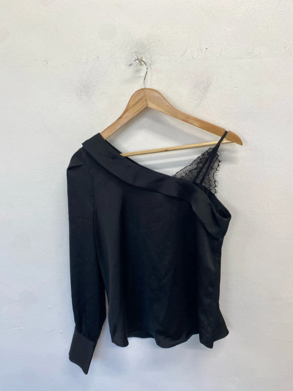 Lovely river island black sexy lace strap one shoulder top UK 10 LN001