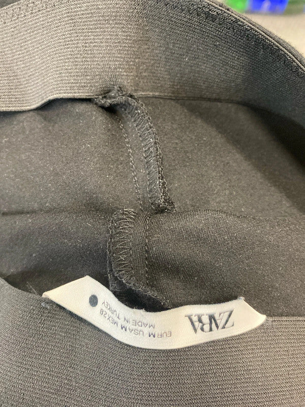 Fabulous Zara cropped bootleg black trousers UkM JB001