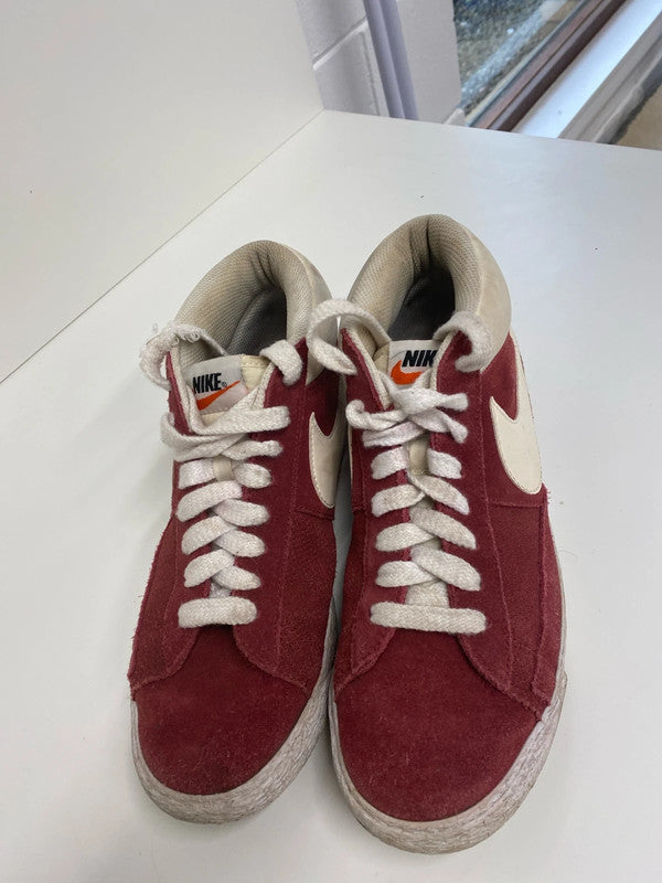 Fab Nike Blazer high top in Varsity red UK6.5 classics KD001