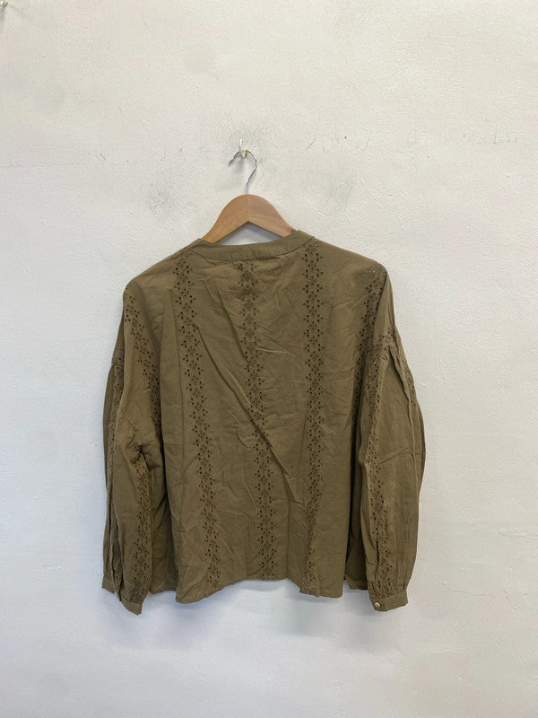 Lovely nutmeg khaki embroidered blouse UK 14 GJ001