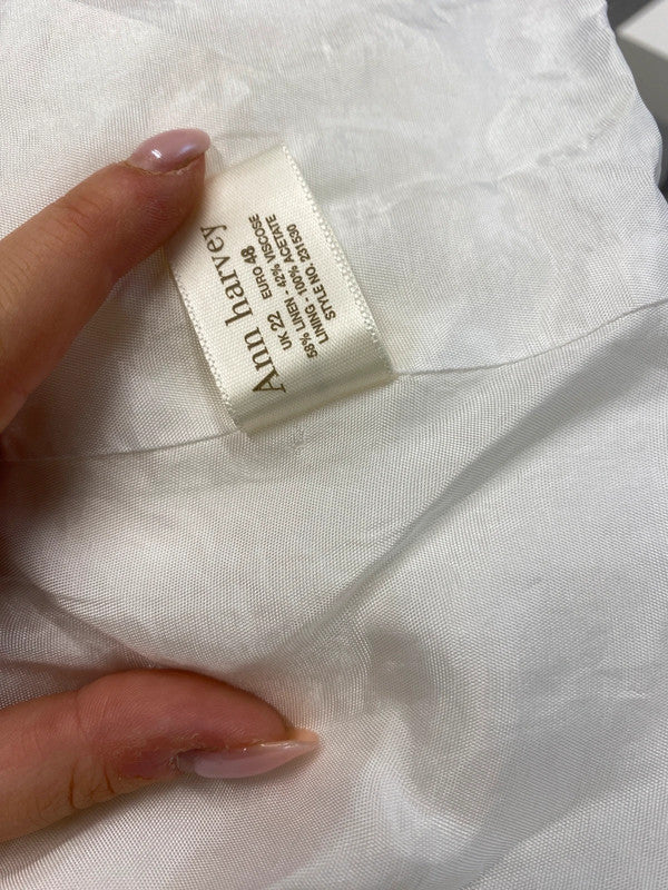 Lovely Ann Harvey ivory white blazer formal UK 22 JW002