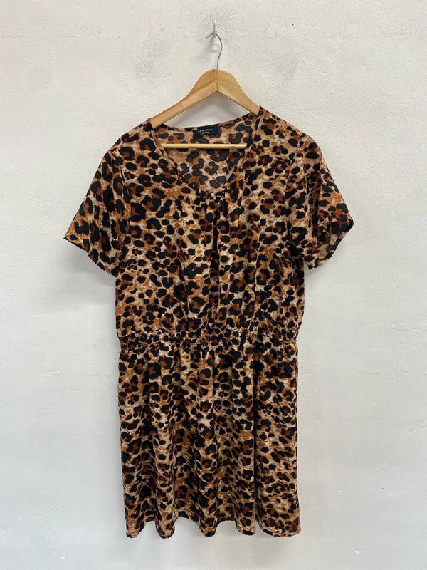 Fabulous leopard print tunic dress lightweight Uk22 New Look Curves CR002