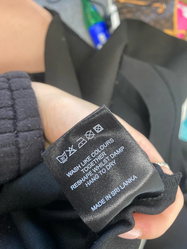 Stunning sosandar little black zip dress UK 14 LW005