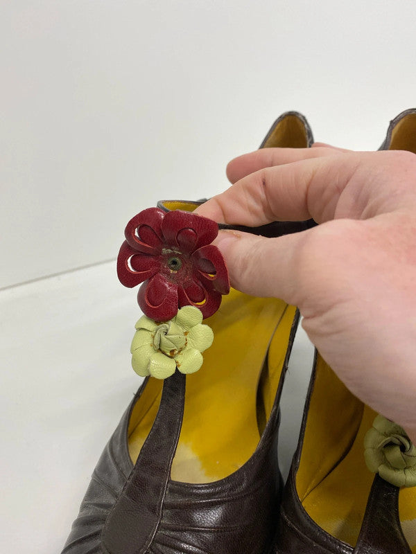 Lovely classic Whistles London leather T bar shoes UK6 LH002