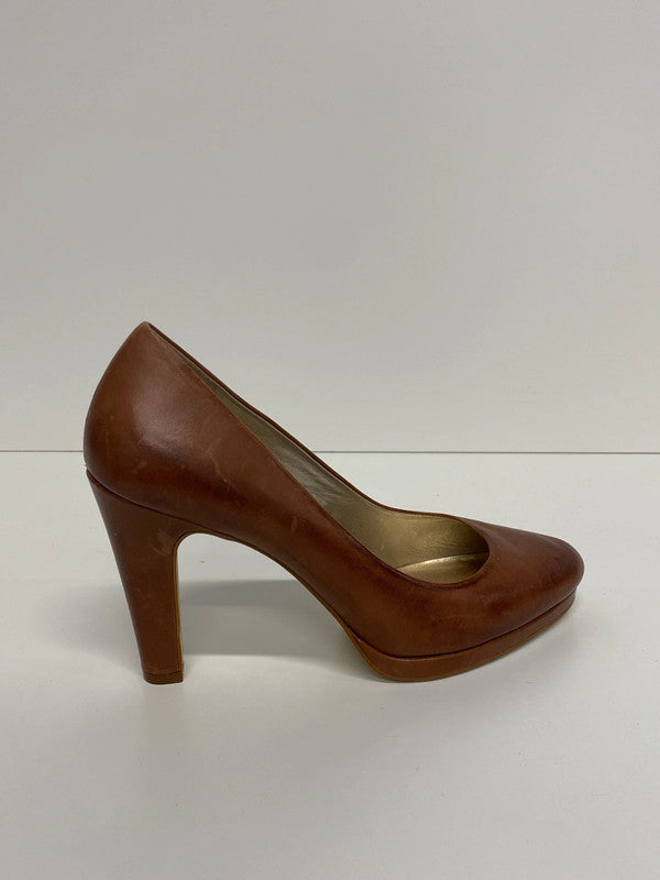Phase Eight Stylish Tan Leather Court Shoe UK 7 KM005