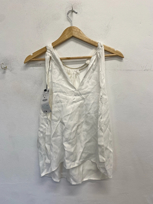 Lovely Zara Halterneck silver neck band white top new UK S JM005