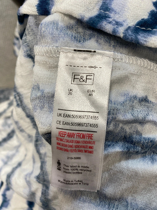 Lovely tu blue white tie dye stripe summer dress UK 20 RG021