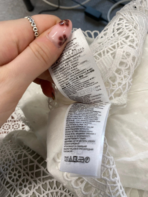 Stunning gap Broderie strap summer white top UK M NN001