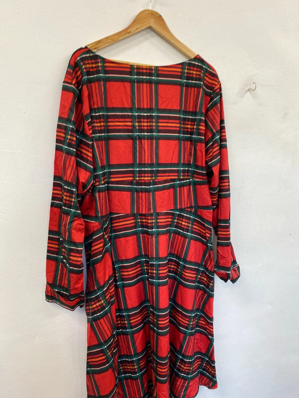 Fabulous Tartan party dress Uk 4XL fun and frolics NC001