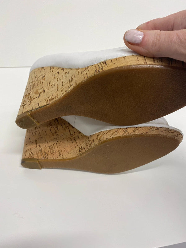 Fabulous Dune High wedge peep toe occasion shoes UK6 KM004