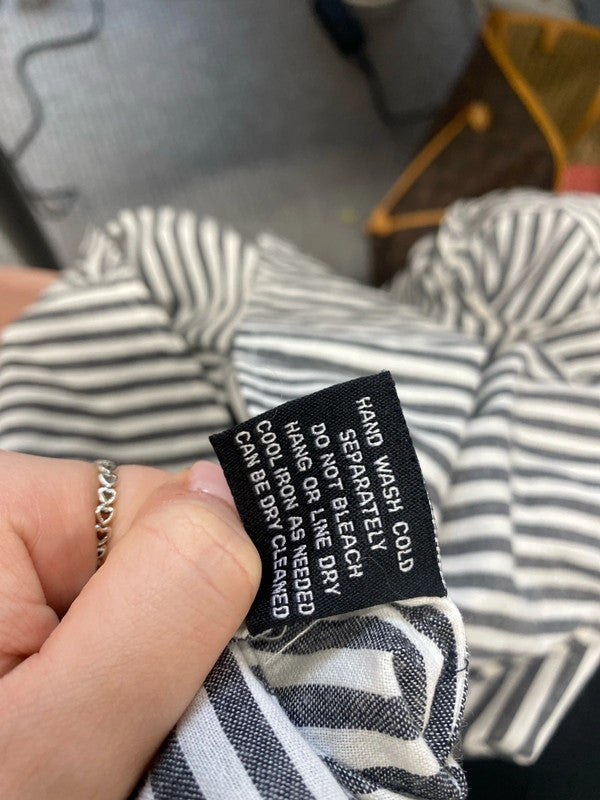 Stunning Walter baker striped pussy bow top UK M SS002