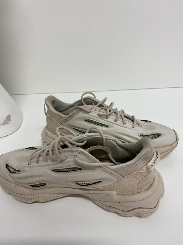 Fab Women’s Adidas Original Ozweego trainers UK6 ZM001