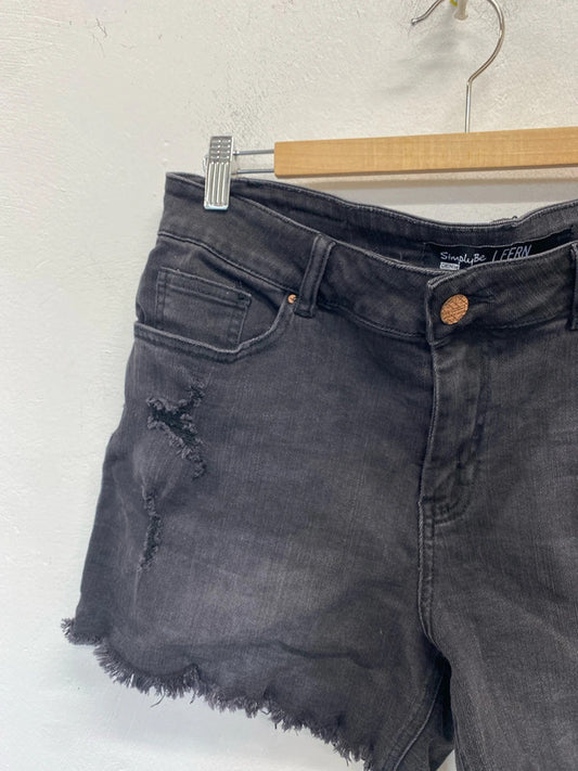 Gorgeous black washed simply be fern distressed denim shorts UK 14 LB010