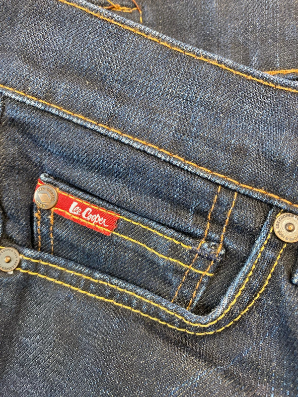 Fabulous Lee Cooper Medium rise bootcut Jeans Uk10 L32 MM005