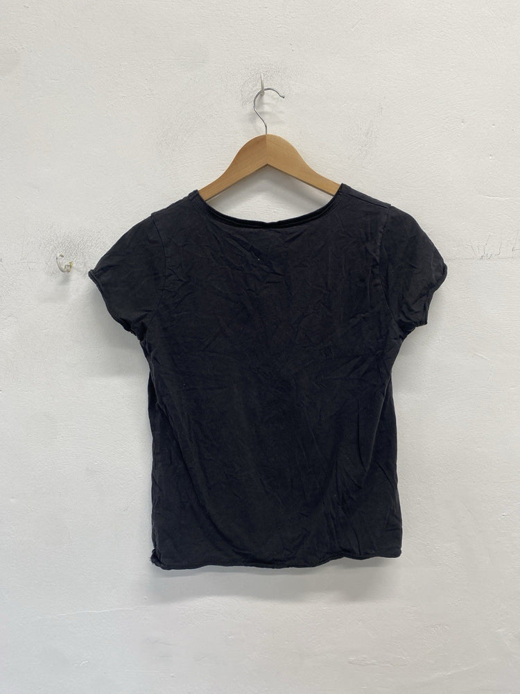 Fabulous Queen Amplified Charcoal T shirt UK S JA001