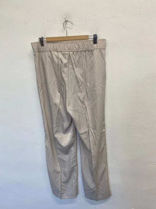Lovely H&M beige relaxed wide leg trousers UK L KM003