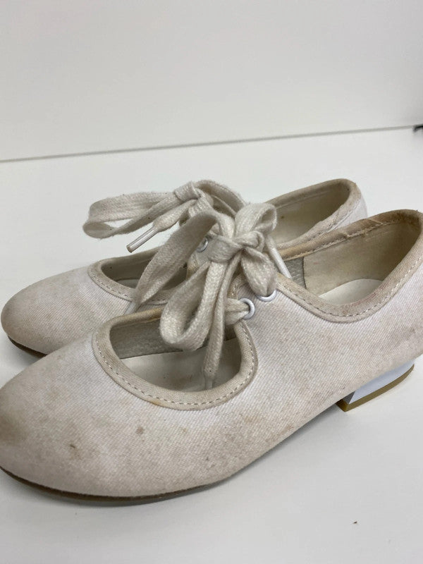 Fab RV tap shoes size 8 great practice shoes ZM001