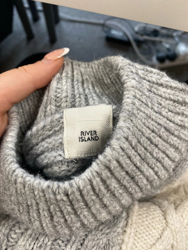 Fabulous River Island a symmetrical hem uk 12 KM004