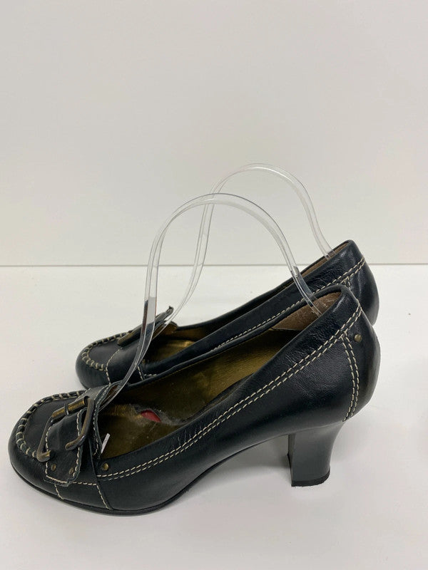 Stunning classic leather court shoes from Principles Uk5 KM004