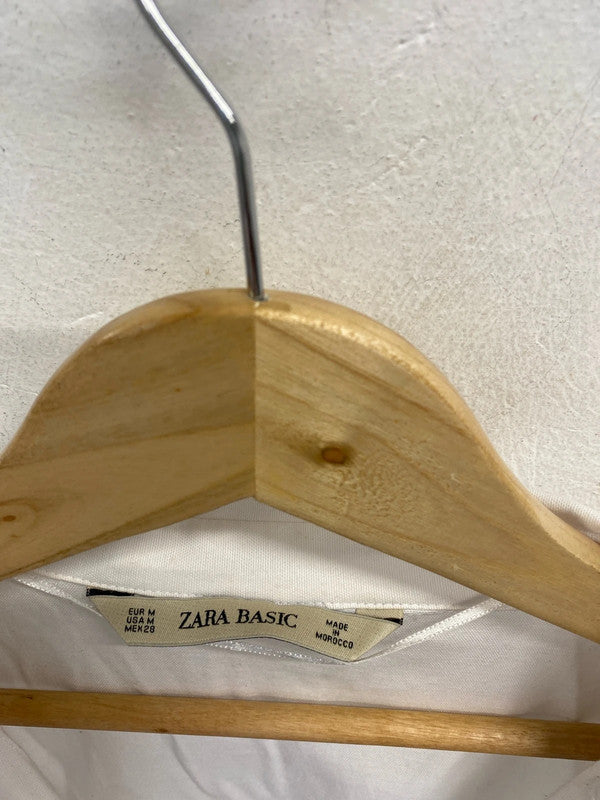 Lovely Zara basic white shirt wi the grey textured shoulder buckle UK M LB005