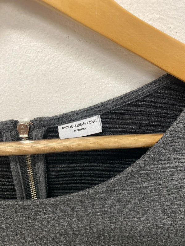 Jacqueline De Yong Chic Grey Top Size M LD001