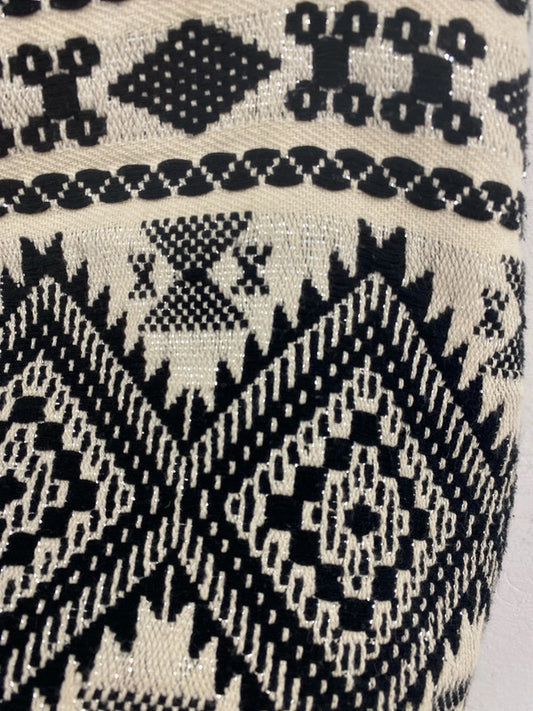 Topshop Stylish Cream & Black Aztec Pattern Mini Skirt UK 8 AG006