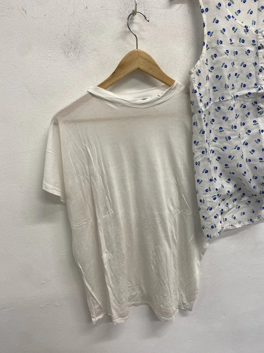 Lovely duo of summer tops mango Jack wills white blue floral UK S AG006