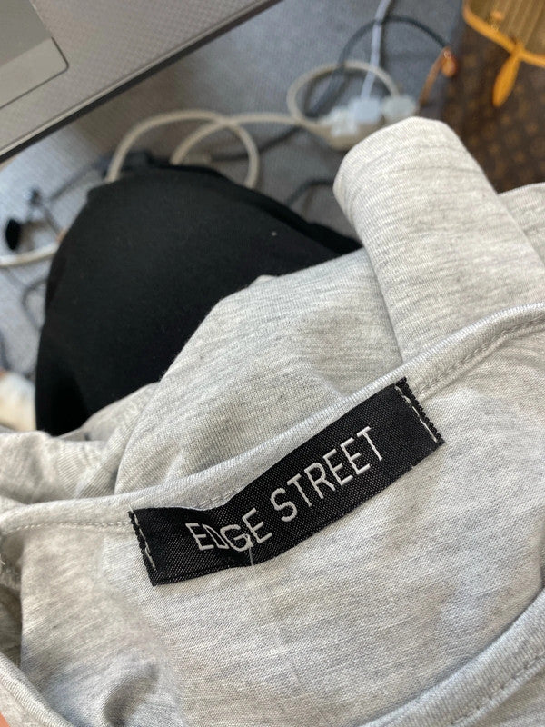 Lovely edge street grey crop t shirt UK 8 SD002