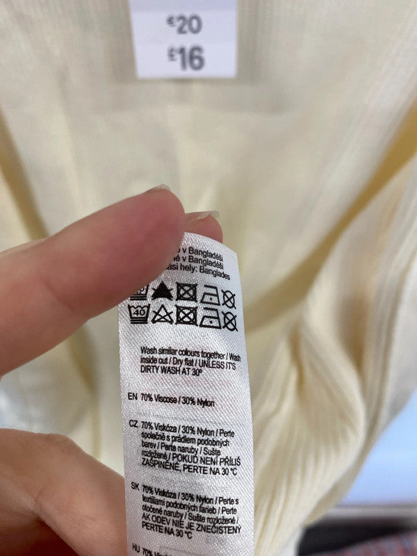 F&F Chic Cream Ribbed Sleeveless Cardigan Size 20-22 IM001