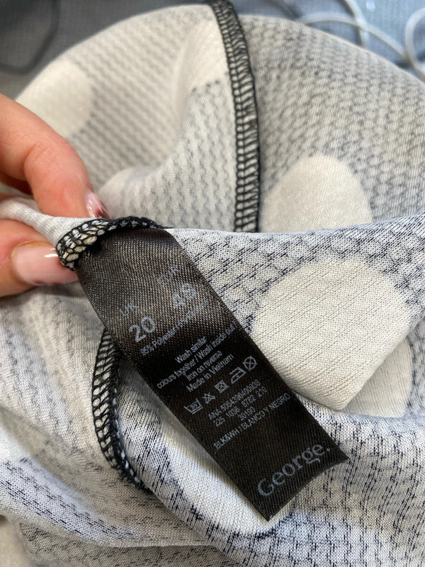 Stunning George black cream spotted fit and flare dress UK 20 IM001