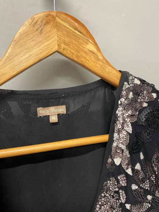 Fabulous M&Co sequinned bolero shrug M black silver KS001