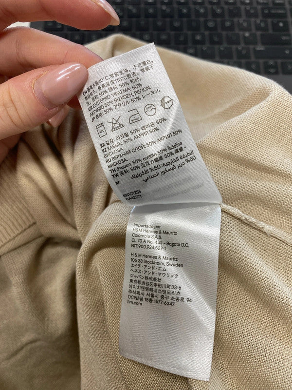 Lovely H&M beige lightweight jumper UK L KM003