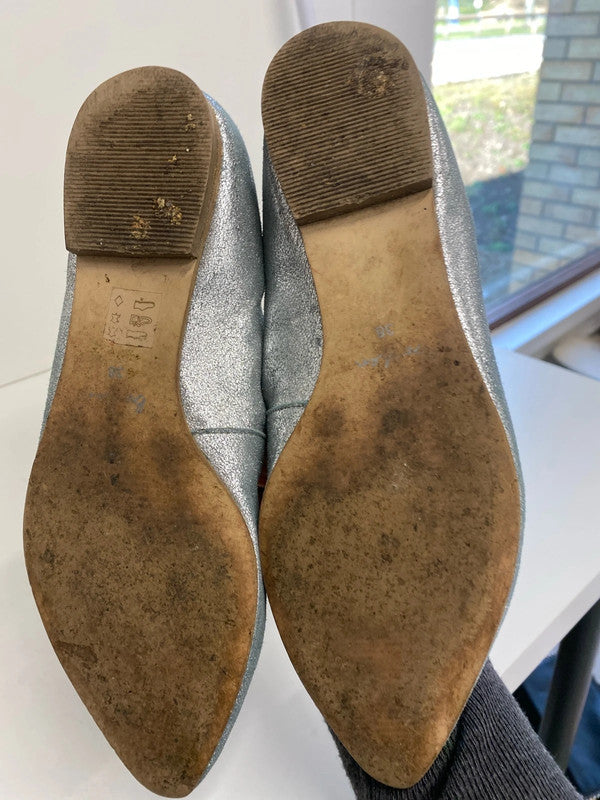 Fabulous Boden silver turquoise Ballet flats leather pearlescent Uk5 MH002