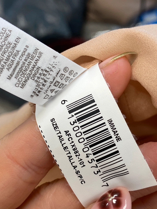 Lovely bcbgmaxazria underlayer white lace “immane” top UK s HS001