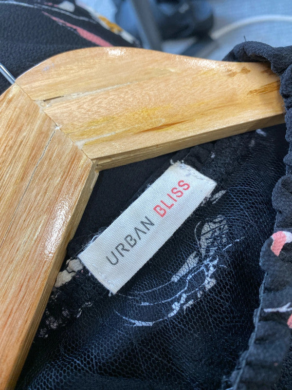 Fabulous Urban Bliss floral lightweight top Victoriana Uk12 LL003