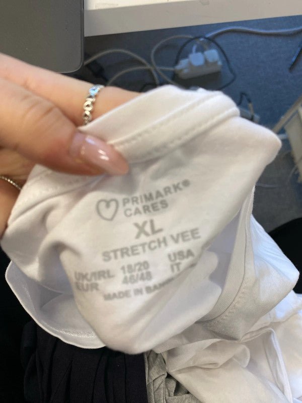 Lovely bundle of active wear t shirts Primark papaya UK 18-24 YM001