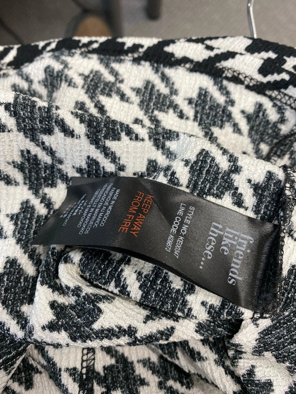 Fabulous Friends Like These houndstooth retro vibes dress Uk 12 AO001