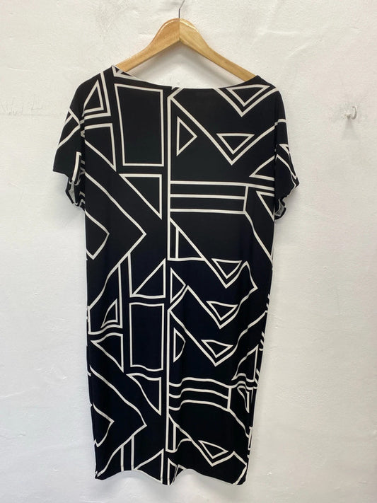 Lauren Ralph Lauren Chic Black & White Geometric Jersey Shift Dress Size S KM005