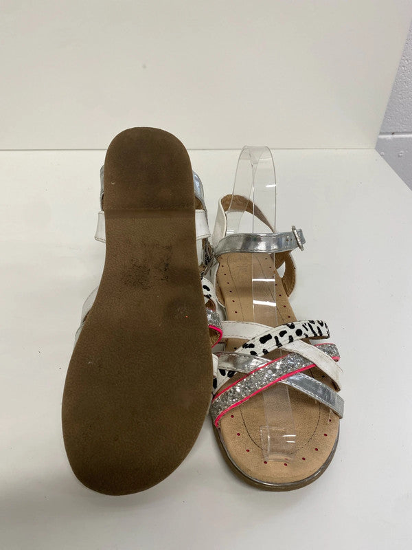 Fabulous summer sandal duo #19 UK3 MA003