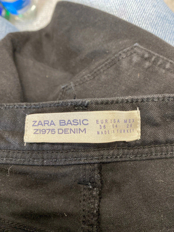 Fab classic Zara skinny jeans uk6 leg 27.5” JA001