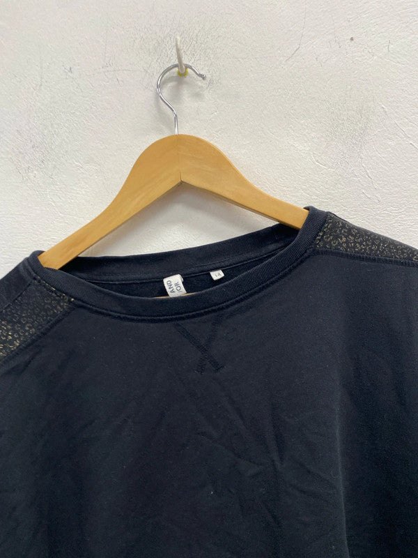 Lovely And/or black jumper UK 14 KS003