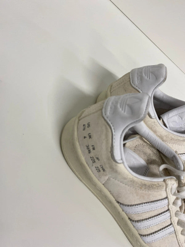 Fabulous Adidas Campers 80’s cream white trainers Uk4 KD001