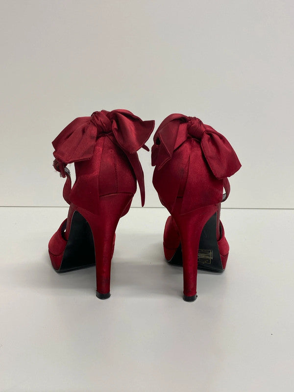 Carvela Elegant Red Satin Bow Detail Heels UK 5 AE001