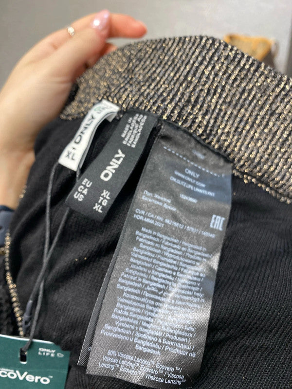 Stunning only black gold metallic thread zig zag wide leg UK XL LB001