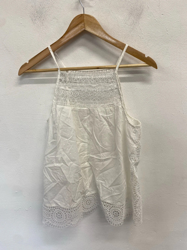 Stunning gap Broderie strap summer white top UK M NN001