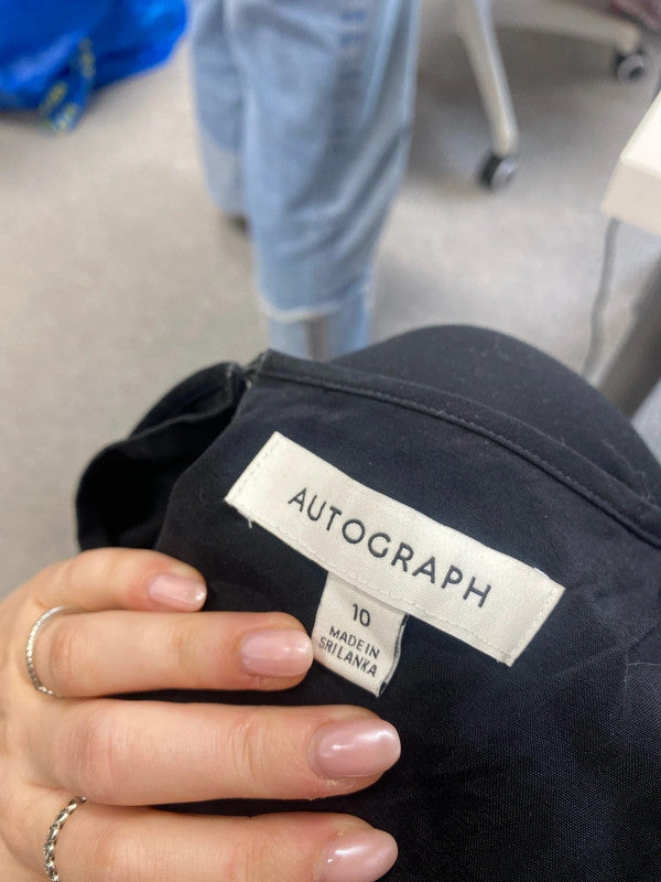 Lovely autograph black lightweight top UK 10 SS002