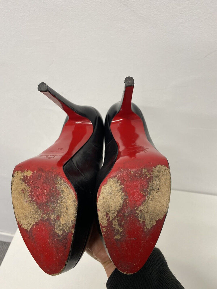 Christian Louboutin So Kate Black UK6 please See Description MW003